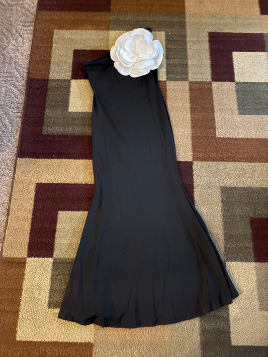 Women’s long dress
