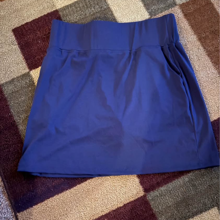 Ladies skirt with inside liner