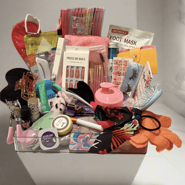 45 Piece Pampering Kit - Foostuff! Amazing Deals Every Day!