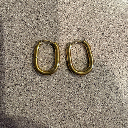 Queen, bee, gold, plated, hoop, earrings