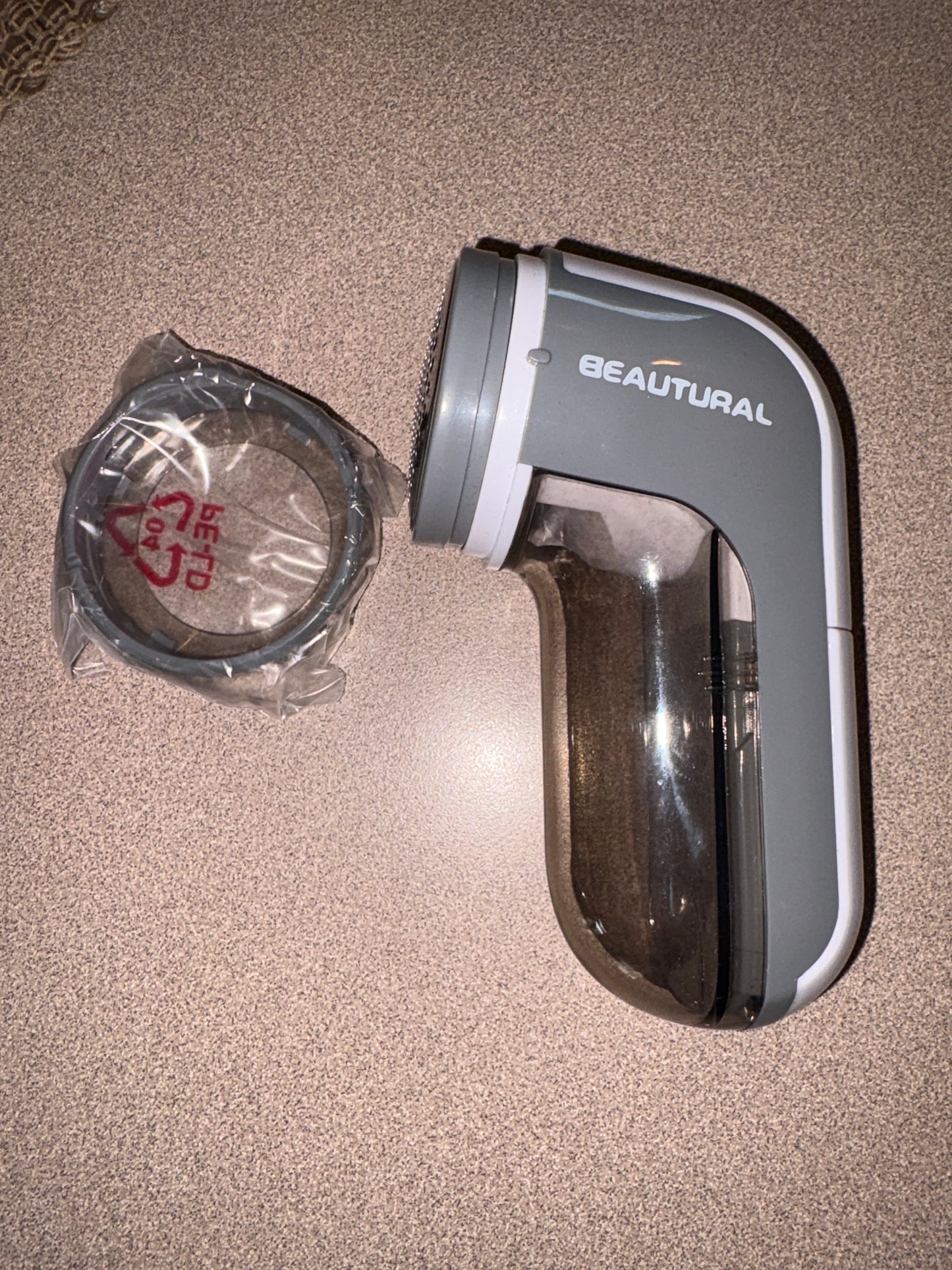 Fabric shaver