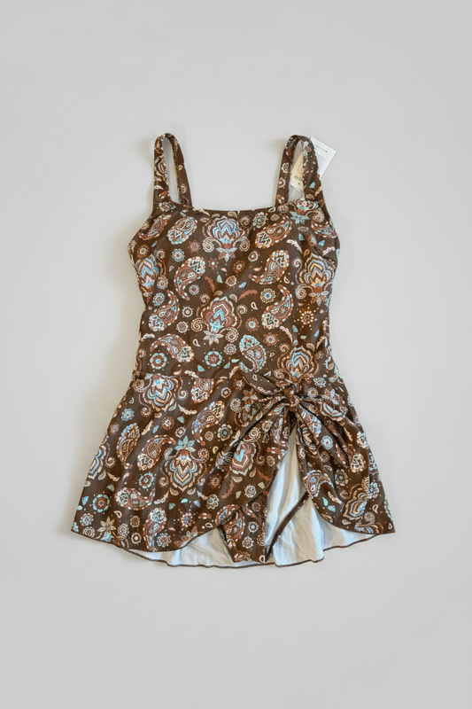 Full piece bathing suit