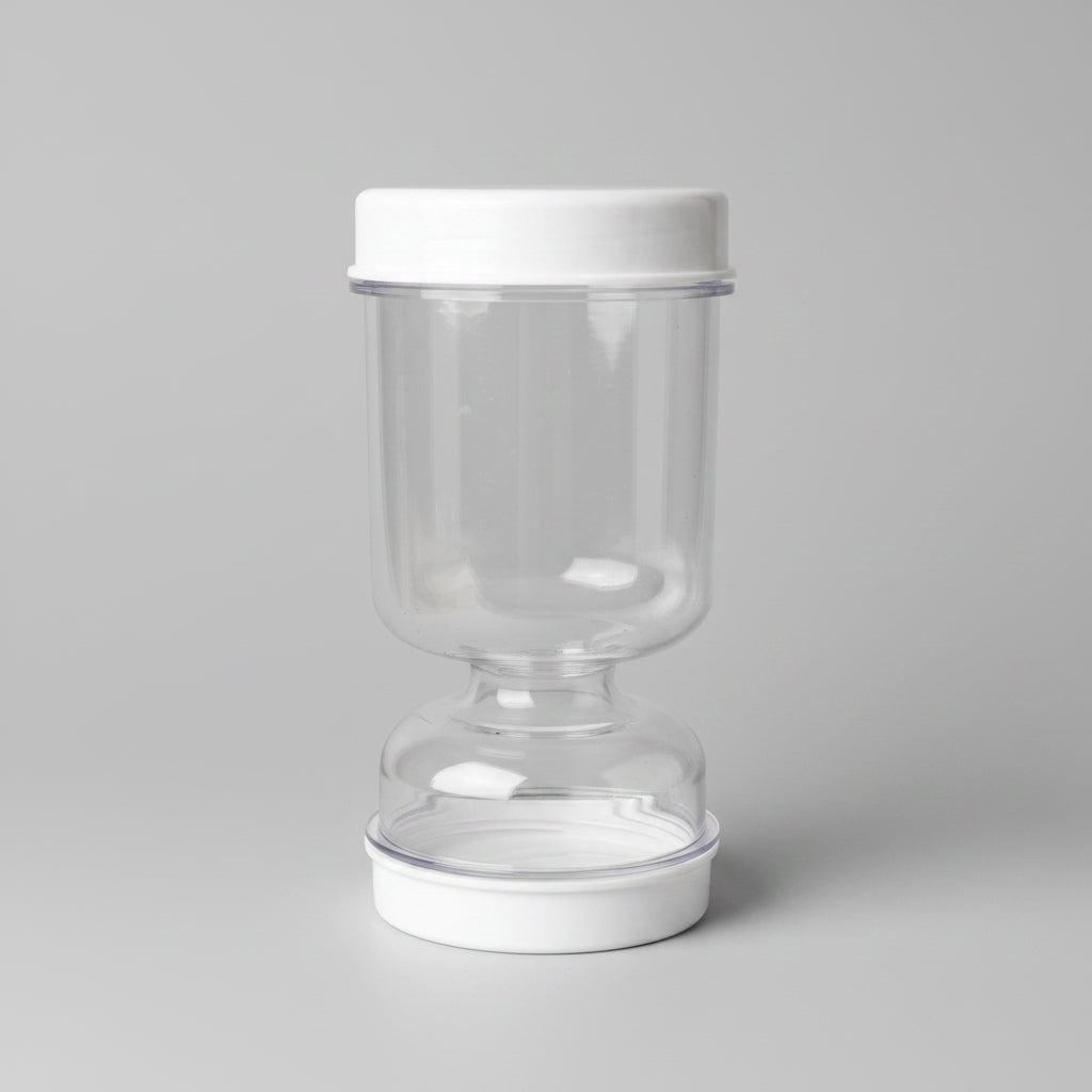 Pickle jar with strainer