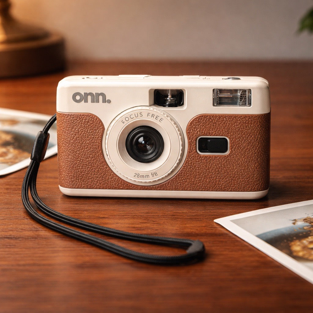 Reusable 35 mm camera with flash
