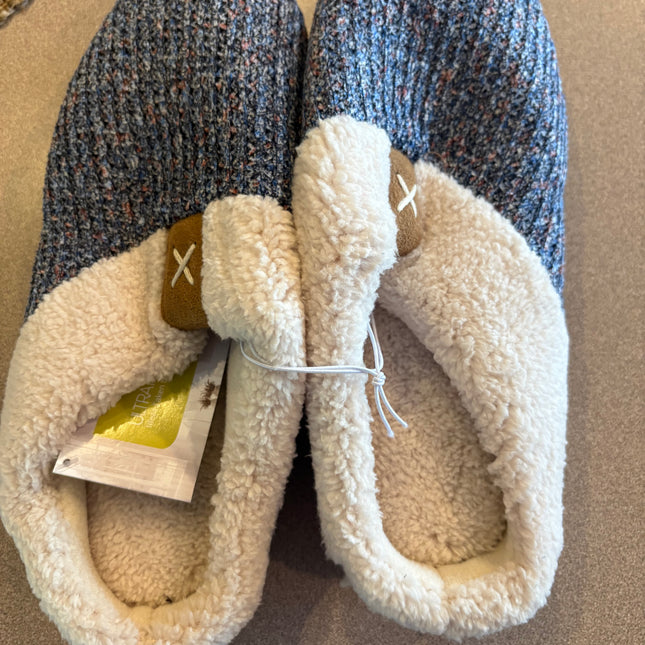 Women’s slippers