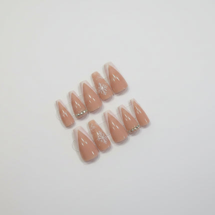 White snowflakes press on nails - Foostuff! Amazing Deals Every Day!